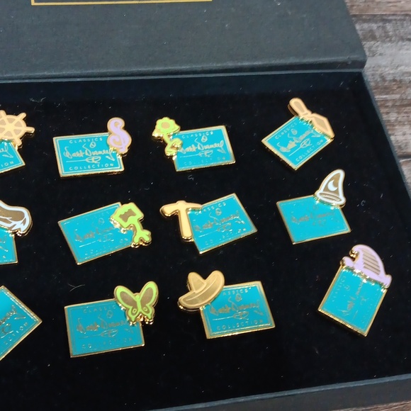 Disney Classic Collection Pin Set - Picture 3 of 3